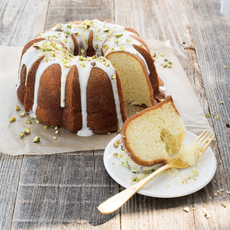 Nordic Ware Anniversary Bundt Series 50077 Cake Pan, 10 to 15 Cup, 12 in OAL, Aluminum, Non-Stick: Yes - 4