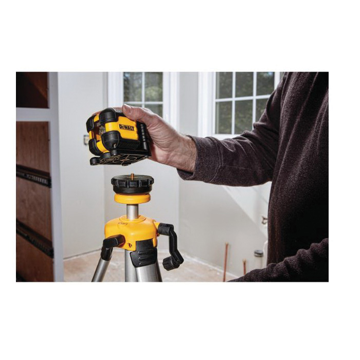 DEWALT DW08802-QU Cross Line Laser Level, 40 ft, 1/4 in Accuracy, 2-Beam, Red Laser - 4