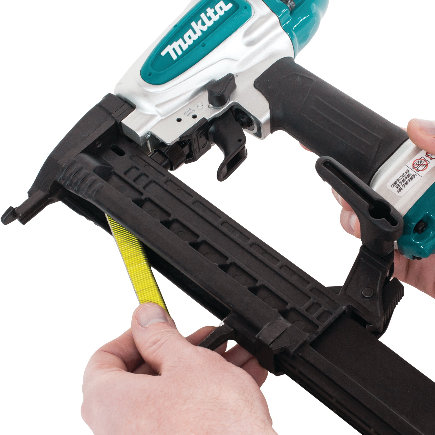 Makita AT638A Air Stapler, 1/4 in W Crown, 5/8 to 1-1/2 in L Leg, Narrow Crown Staple, 18 ga Magazine - 2