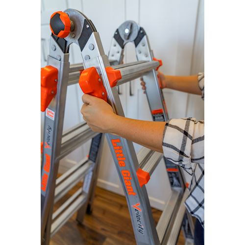 Little Giant Ladder 15422-002 Articulated Extendable Ladder, 13 ft 2 in H Reach, 300 lb, Aluminum - 4
