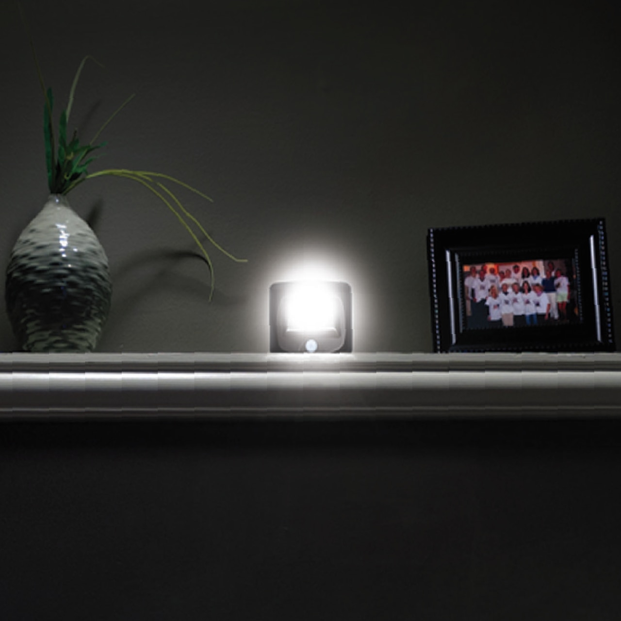 Mr Beams MB520-BRN-01 Stairlight, LED Lamp, 35 Lumens, 4000 K Color Temp, Dimension : 44 mm H x 76 mm W x 89 mm D - 2