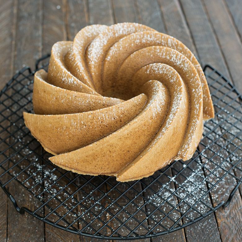 Nordic Ware Heritage Bundt Series 80677 Cake Pan, 10 Cup, Aluminum, Non-Stick: Yes - 5