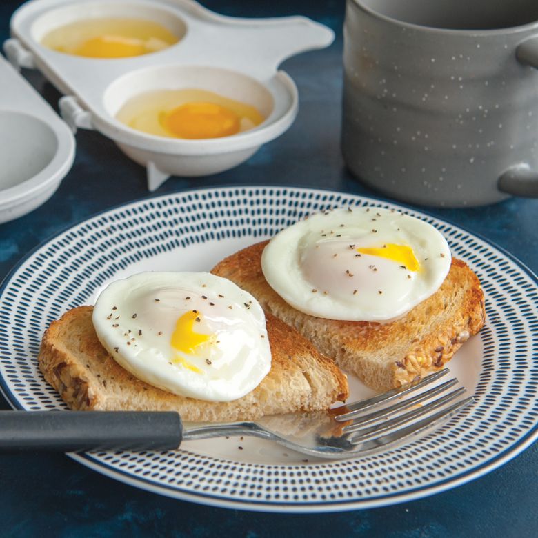 Nordic Ware 64702 Egg Poacher, Plastic - 4