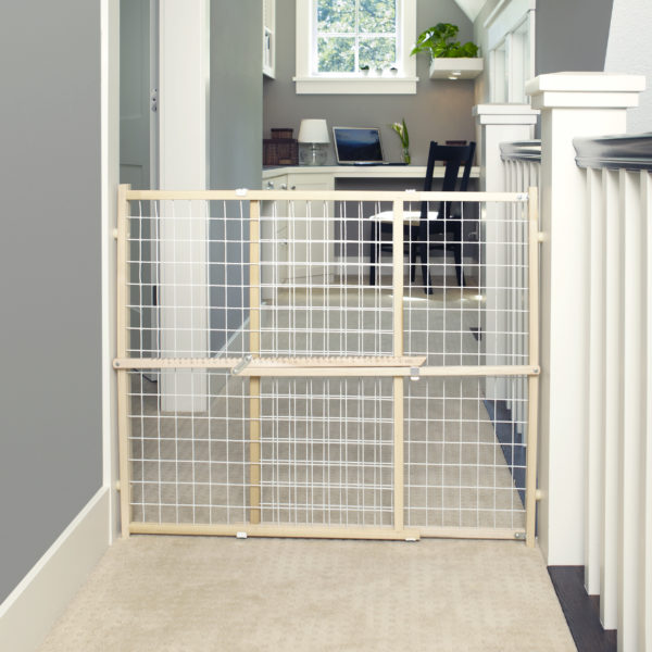 North States 4618A Wire Mesh Gate, Wood, Vinyl Coated, 32 in H x 29-1/2 to 50 in W Dimensions - 2