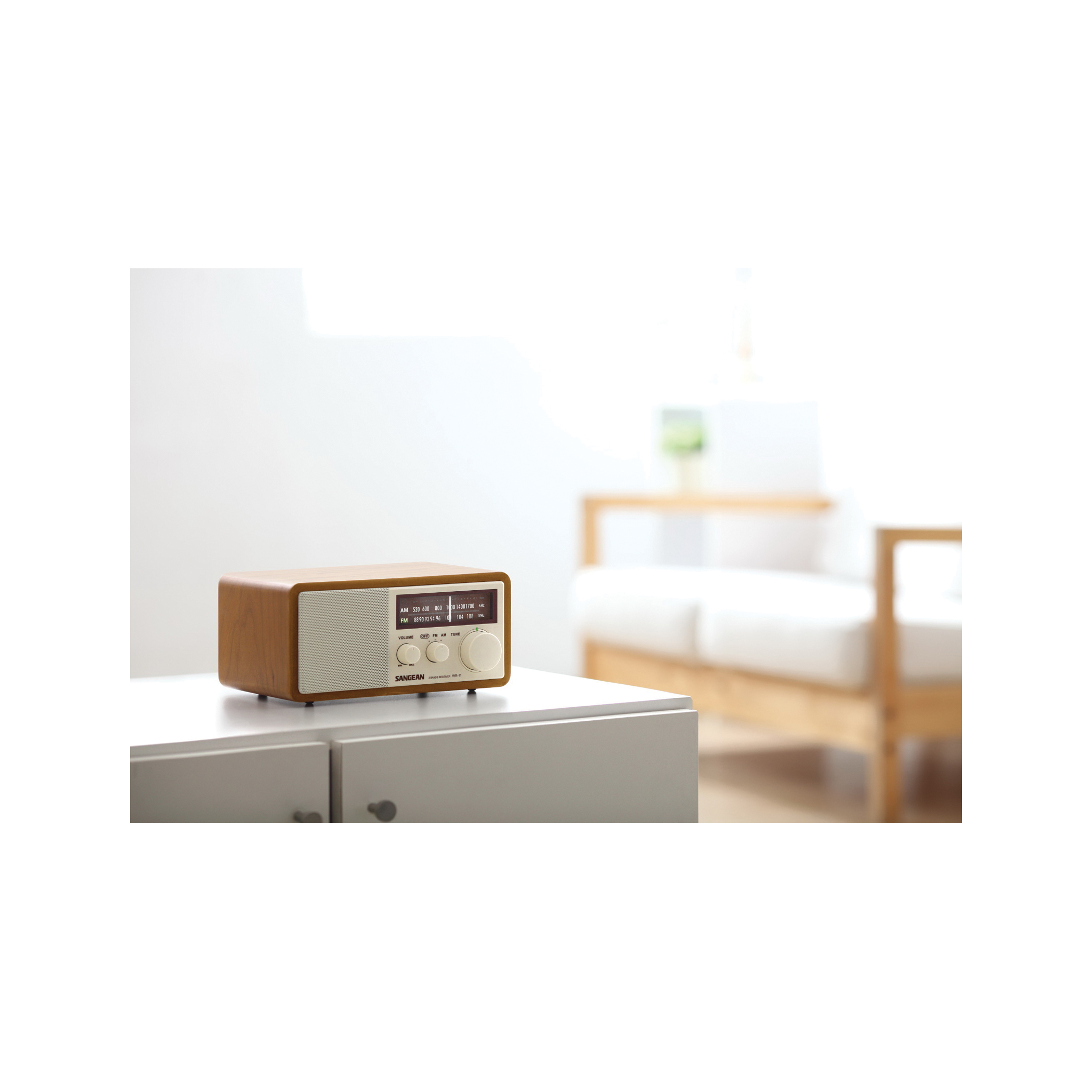 Sangean WR-11 Analog Radio, Walnut - 5