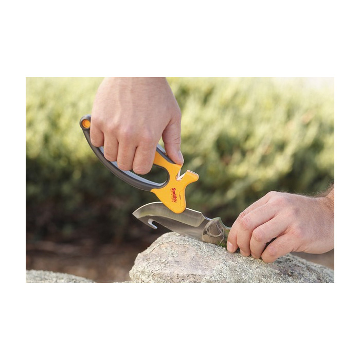 Smith's 50185 Jiffy-Pro Handheld Sharpener, Coarse, Carbide Abrasive, Rubber Handle - 2