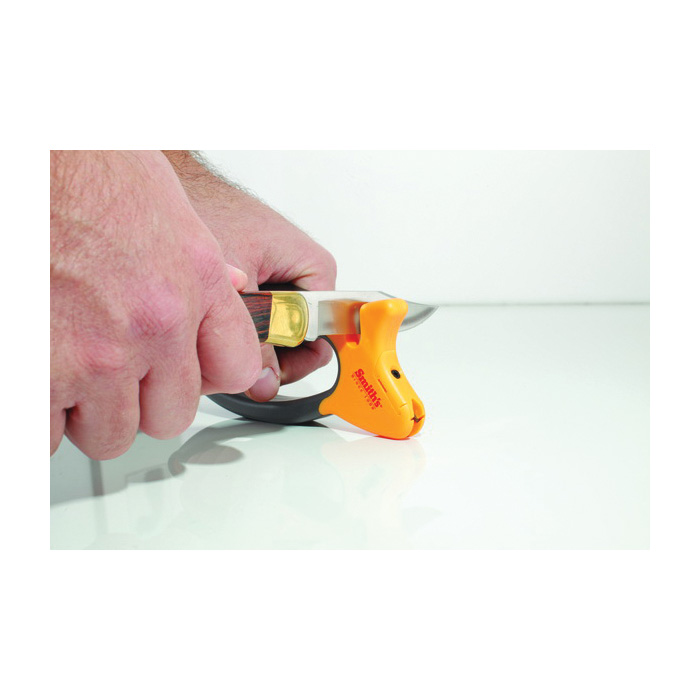 Smith's 50185 Jiffy-Pro Handheld Sharpener, Coarse, Carbide Abrasive, Rubber Handle - 3