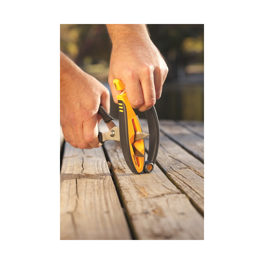 Smith's 50185 Jiffy-Pro Handheld Sharpener, Coarse, Carbide Abrasive, Rubber Handle - 4