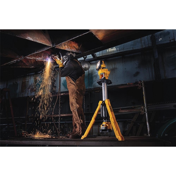 DEWALT DCL079B Cordless Tripod Light, 20 V, LED Lamp, 3000 - 2